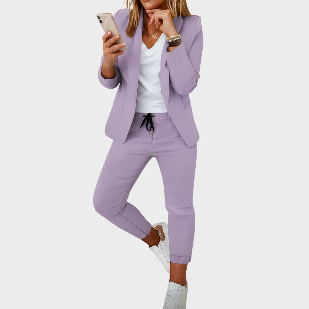 Ксенка – Софициран Костюм