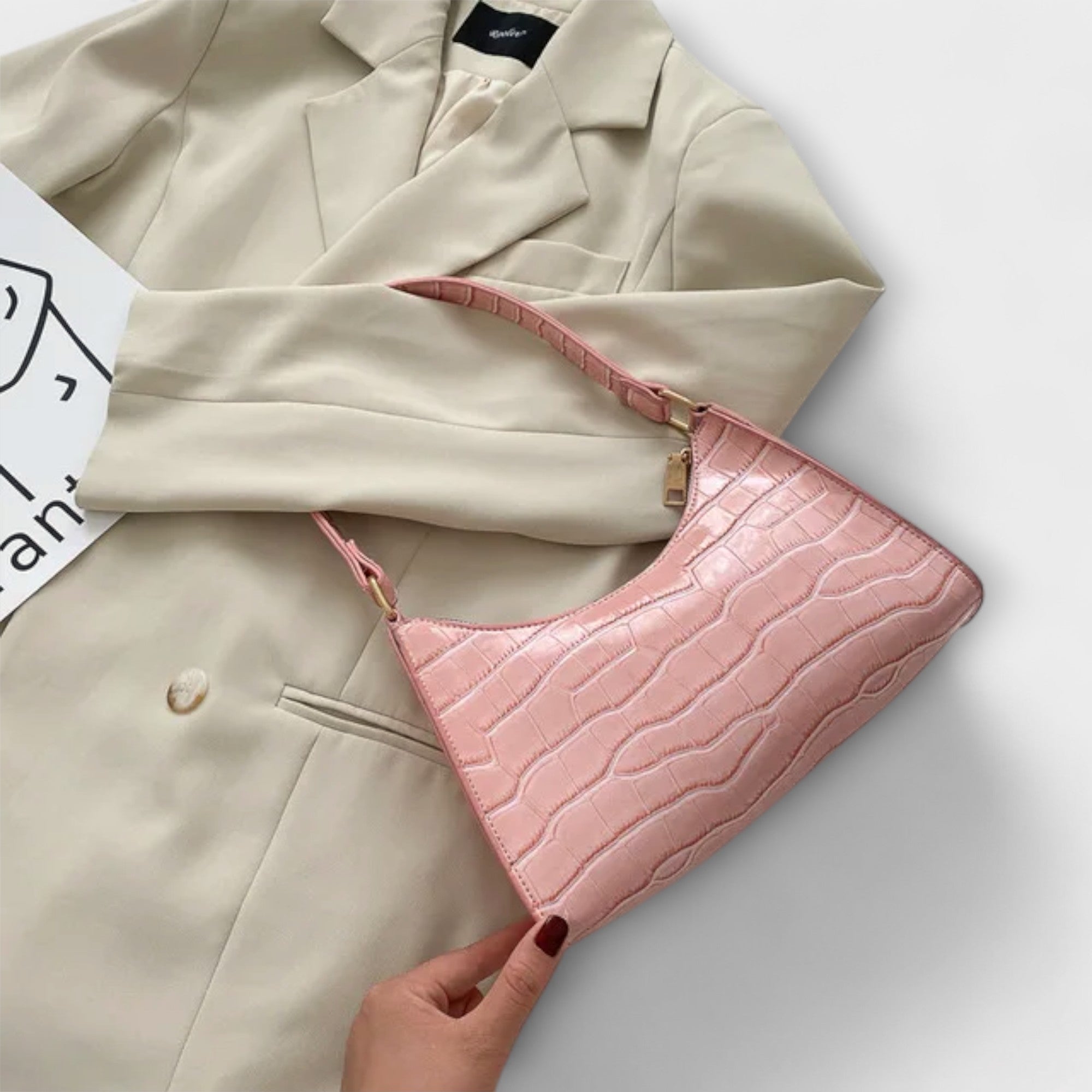 Бернарда - Блестяща Кожна Чанта