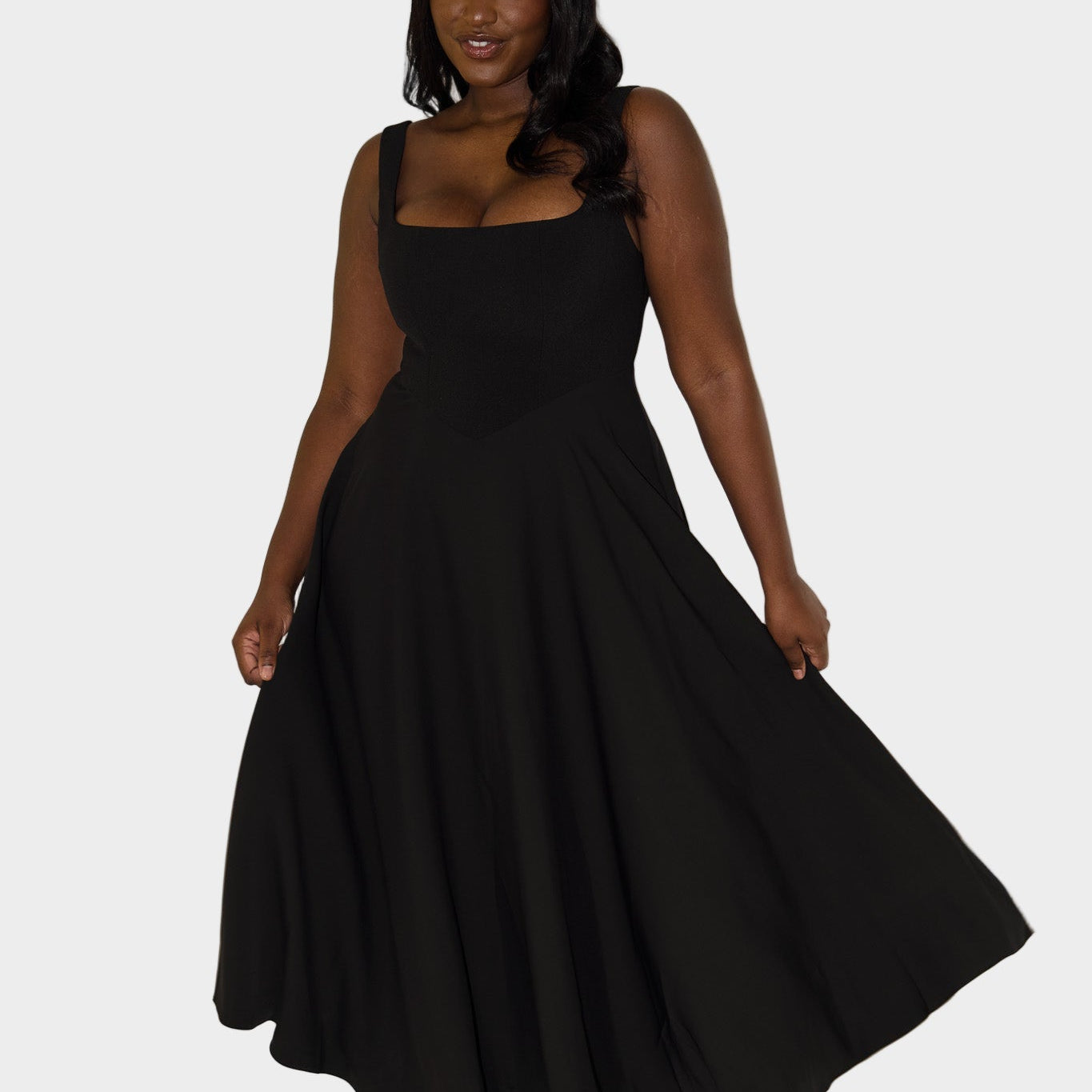 Вечна Въздушна Миди Рокля с Елегантна Линия и Природно Движение