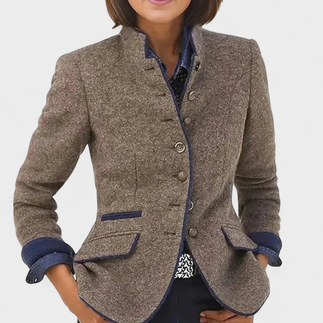 Бояна - Софистирано и елегантно палто 