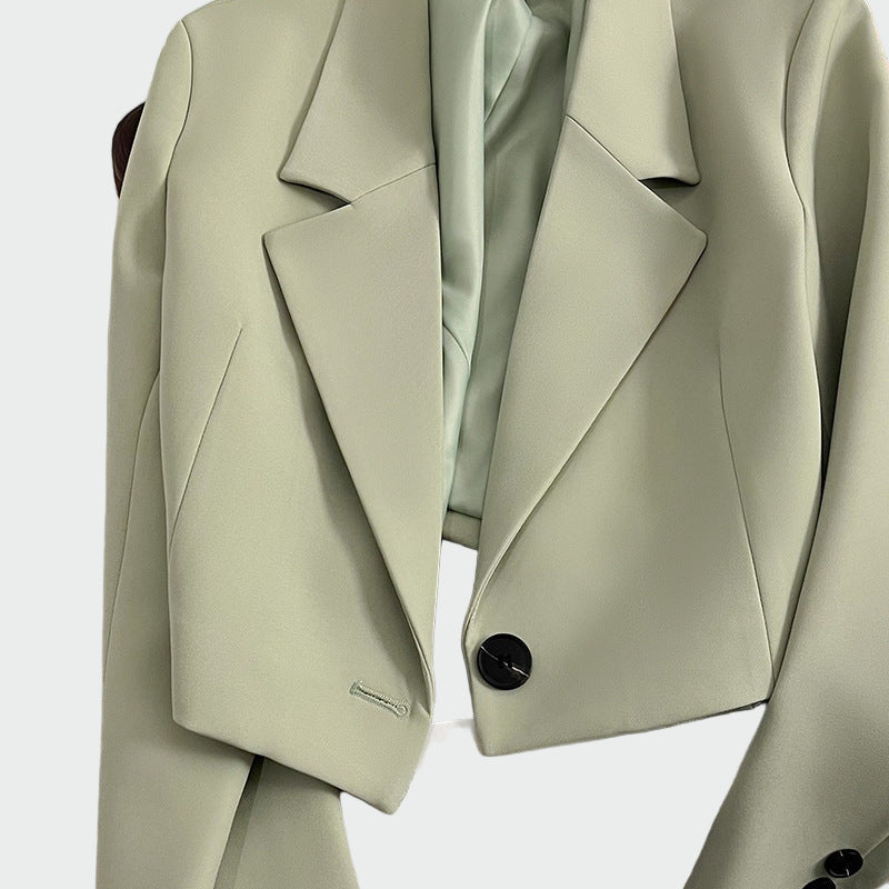 Сако в софистиран кроя